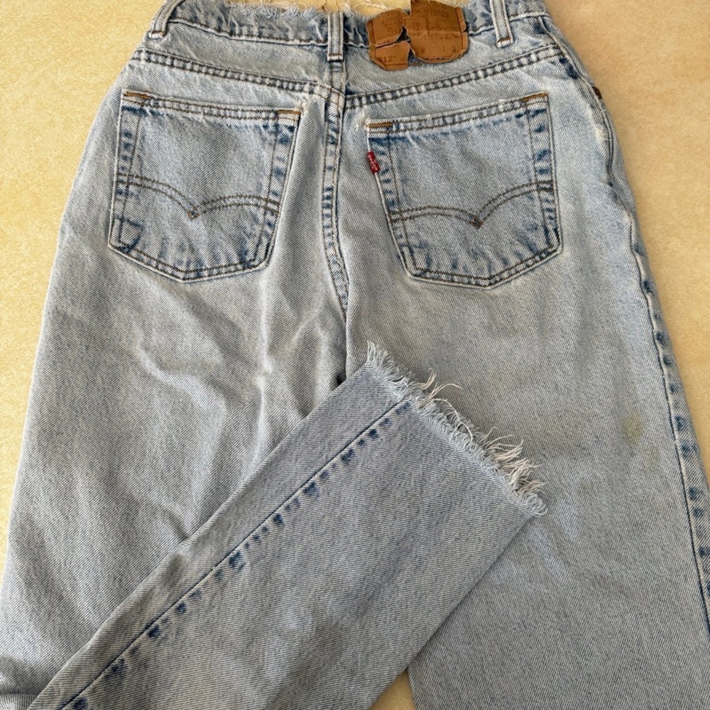 Woman’s vintage levi’s